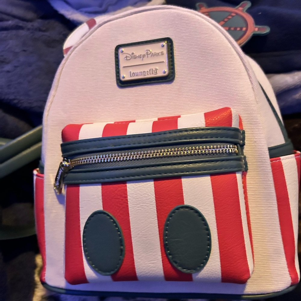 Jungle cruise Loungefly backpack